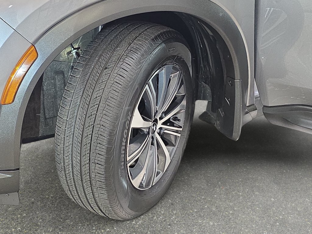 Certified 2026 INFINITI QX60 Pure w/ Cargo Package AWD/4WD image 29