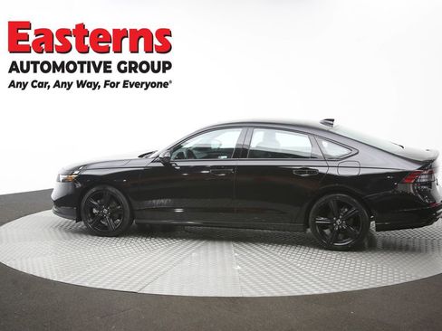 Used 2025 Honda Accord Sport image 62
