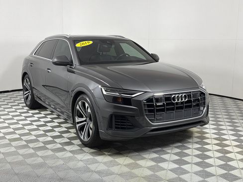 Used 2019 Audi Q8 Premium Plus AWD/4WD image 3