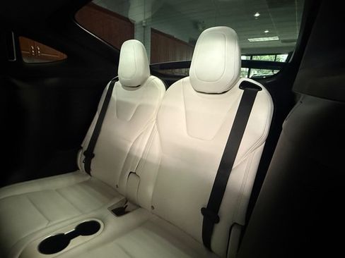 Used 2017 Tesla Model X 75D AWD/4WD image 10