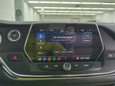 Used 2019 Chevrolet Blazer Premier w/ Sun and Wheels Package AWD/4WD image 19