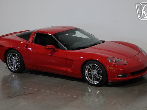Used 2008 Chevrolet Corvette Coupe image 6