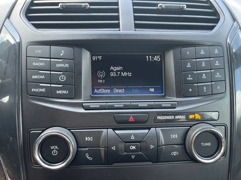 Used 2018 Ford Explorer FWD image 21