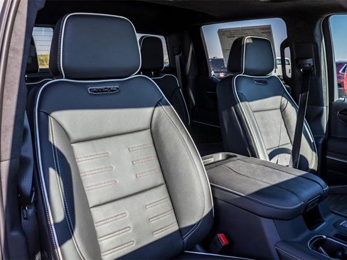 New 2025 GMC Sierra 1500 AT4X image 14