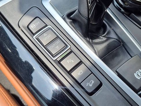 Used 2016 BMW X5 xDrive50i AWD/4WD image 55