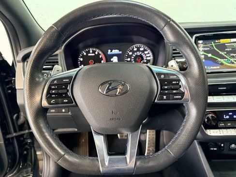 Used 2018 Hyundai Sonata Limited FWD image 27