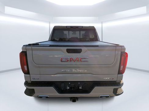 Used 2023 GMC Sierra 1500 AT4 w/ AT4 Premium Package image 4