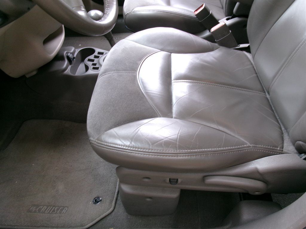 Used 2001 Chrysler PT Cruiser FWD image 14