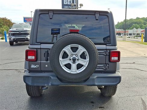 Used 2020 Jeep Wrangler Unlimited Sport S image 5
