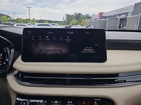 Used 2023 INFINITI QX60 Sensory w/ Cargo Package AWD/4WD image 27