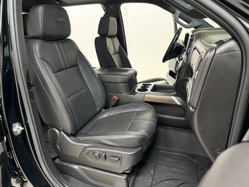 Used 2022 Chevrolet Silverado 2500 High Country w/ Technology Package image 23