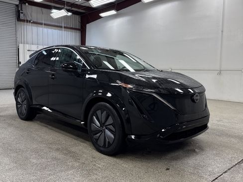 Used 2023 Nissan Ariya Evolve+ image 23