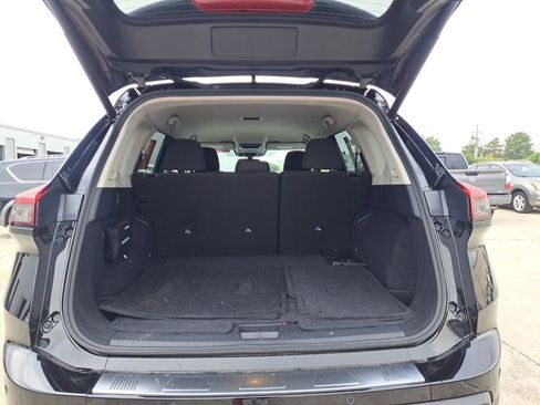 Used 2026 Nissan Rogue SV image 26