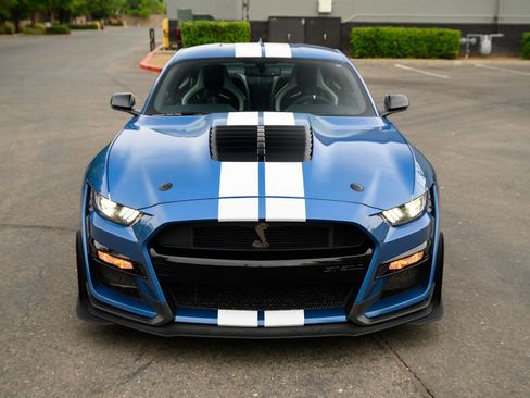 Used 2020 Ford Mustang Shelby GT500 w/ Technology Package image 5