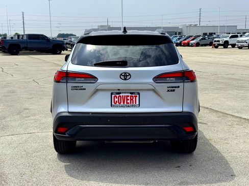Used 2023 Toyota Corolla Cross AWD Hybrid w/ Convenience Package image 7