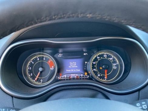 Used 2022 Jeep Cherokee Trailhawk w/ Technology Group B image 24