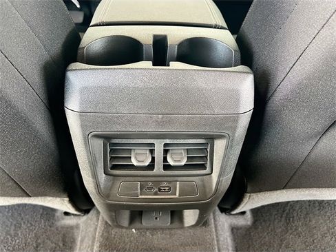 New 2026 GMC Canyon Elevation w/ Convenience Package image 18