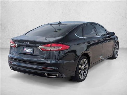 Used 2020 Ford Fusion SE AWD/4WD image 5