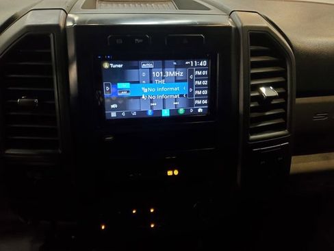 Used 2018 Ford F550 XL image 16