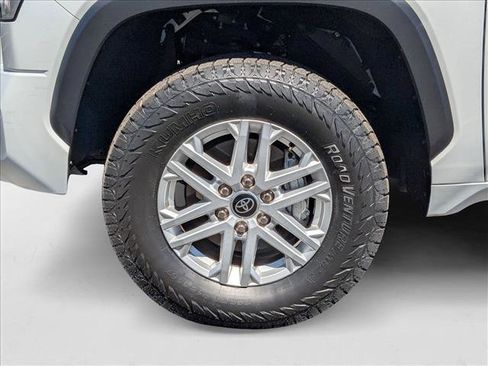 Used 2022 Toyota Tundra SR5 image 22