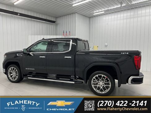 Used 2026 GMC Sierra 1500 SLT w/ SLT Premium Plus Package AWD/4WD image 5