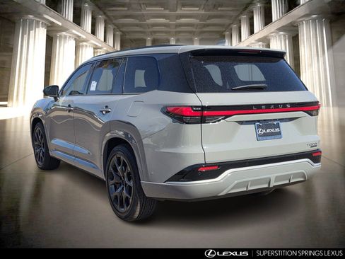 New 2026 Lexus TX 500h AWD image 6