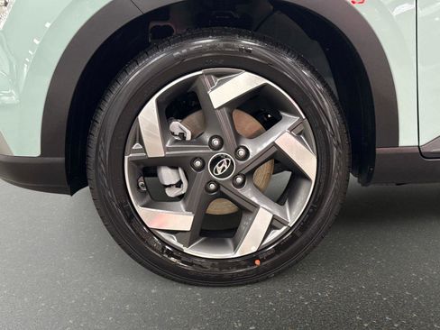 New 2026 Hyundai Venue SEL image 9