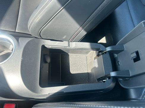 Used 2024 Ford Mustang Premium image 38