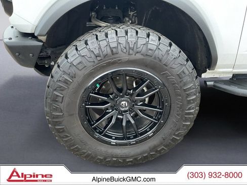 Used 2024 Ford Bronco Wildtrak AWD/4WD image 14