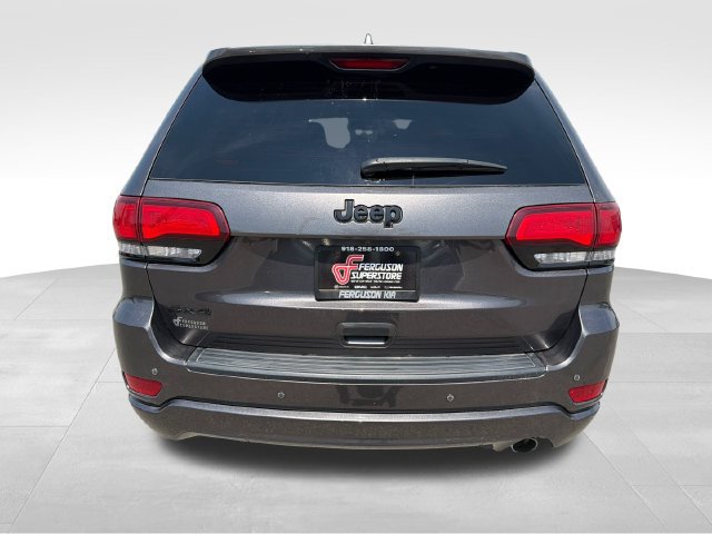 Used 2021 Jeep Grand Cherokee Laredo X AWD/4WD image 6