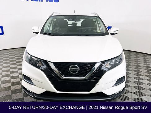 Used 2021 Nissan Rogue Sport SV AWD/4WD image 3