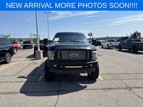 Used 2008 Ford F250 Harley-Davidson AWD/4WD image 2