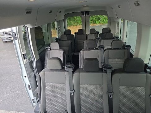 Certified 2024 Ford Transit 350 XLT RWD image 18