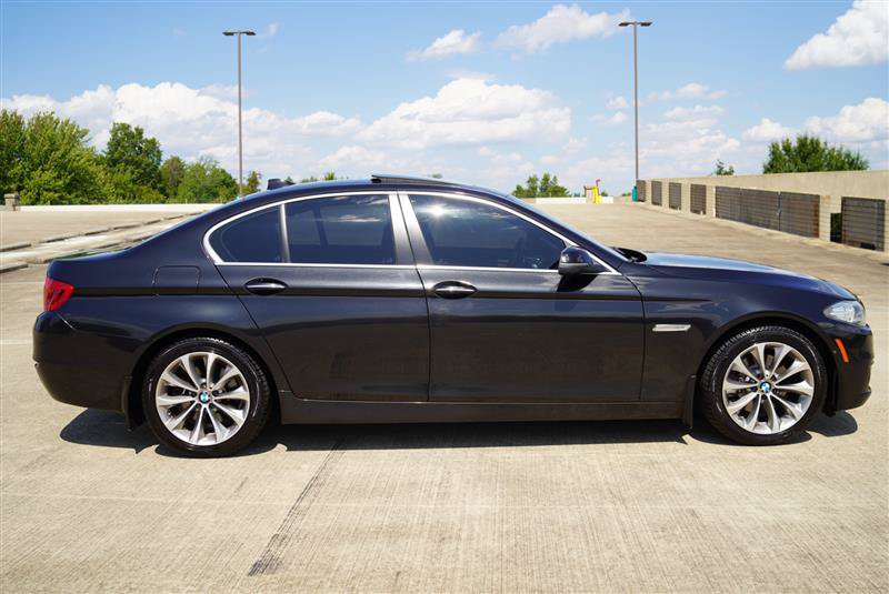 Used 2016 BMW 528i xDrive Sedan AWD/4WD image 6