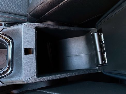 Used 2024 Jeep Compass Trailhawk image 19