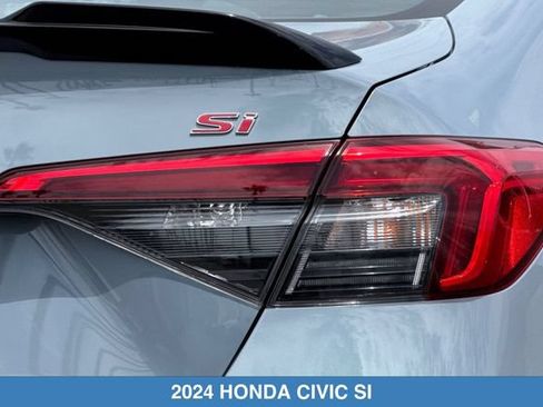 Certified 2024 Honda Civic Si image 29
