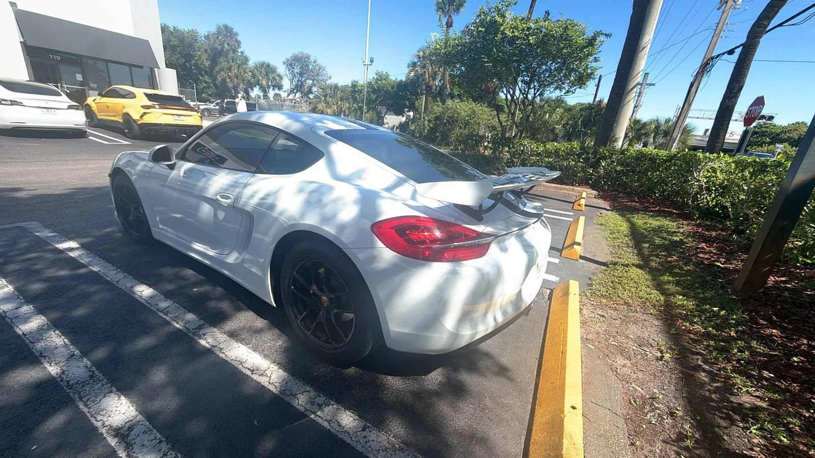 Used 2016 Porsche Cayman RWD image 8