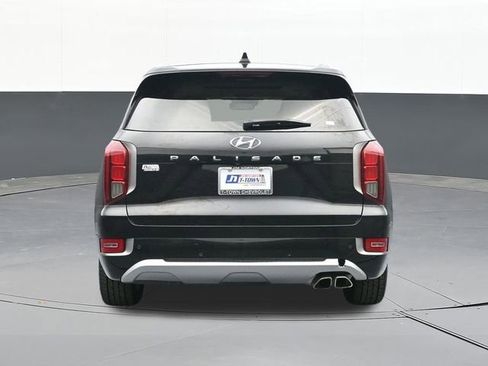 Used 2021 Hyundai Palisade Limited FWD image 11