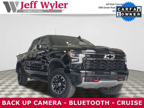 Used 2022 Chevrolet Silverado 1500 ZR2 w/ Technology Package image 1