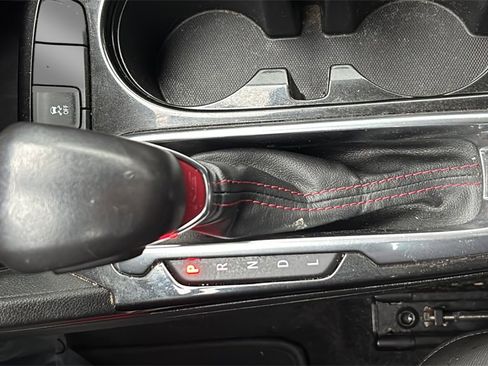 Used 2021 Chevrolet TrailBlazer RS w/ Sun and Liftgate Package image 13