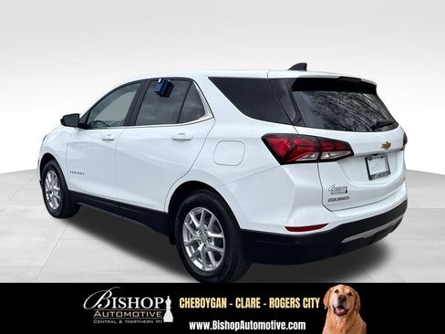 Used 2024 Chevrolet Equinox LT w/ LPO, Floor Liner Package FWD image 9