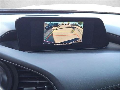 Used 2021 MAZDA MAZDA3 s FWD image 13