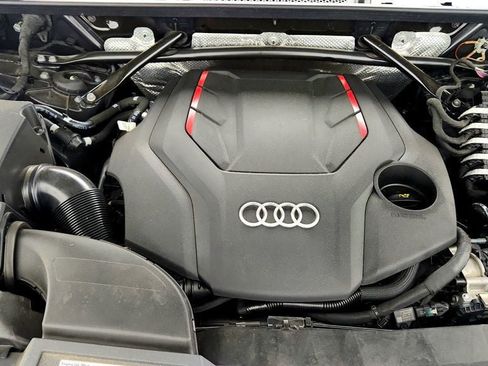 Used 2022 Audi SQ5 Prestige AWD/4WD image 28