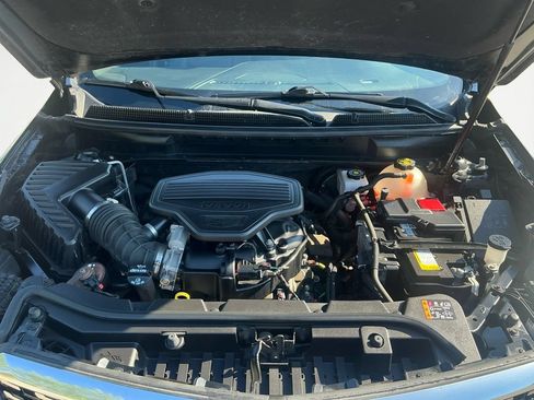 Used 2021 Cadillac XT5 Premium Luxury AWD/4WD image 18