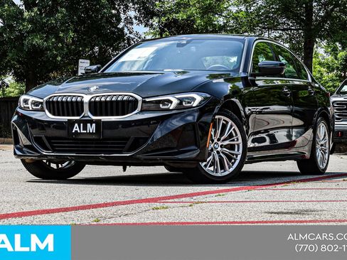 Used 2024 BMW 330i Sedan RWD image 3