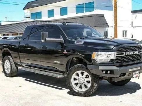 Used 2022 RAM 2500 Big Horn w/ Level A Equipment Group AWD/4WD image 6