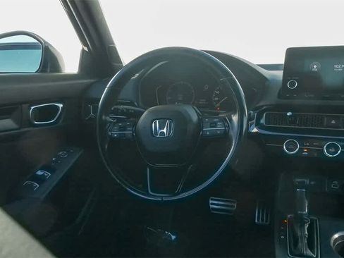 Used 2022 Honda Civic Sport image 13