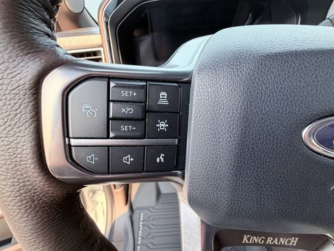 Used 2025 Ford F250 King Ranch w/ Chrome Package image 17