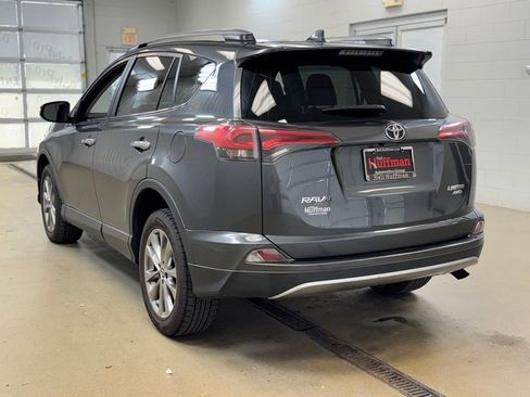 Used 2018 Toyota RAV4 Limited image 7