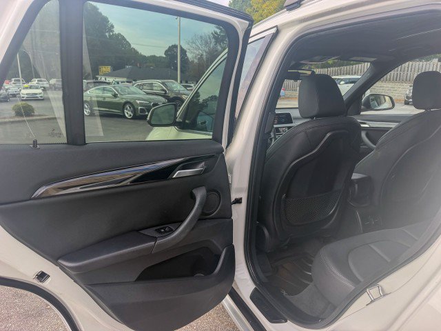 Used 2018 BMW X1 xDrive28i w/ Convenience Package AWD/4WD image 16